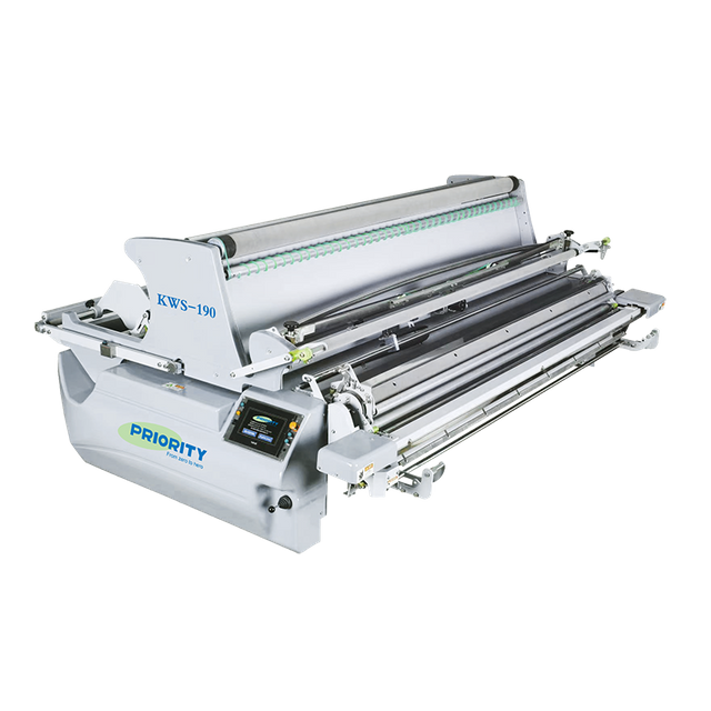 Automatic knit and woven fabric spreading machine servo motor