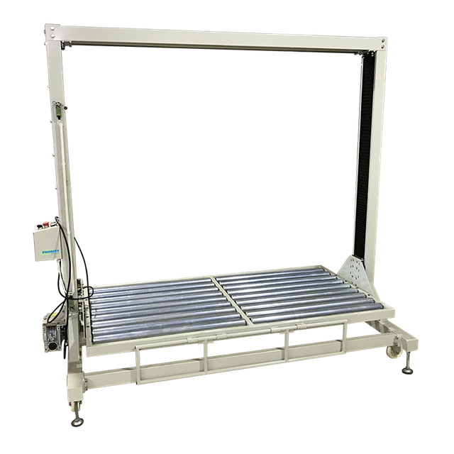 Automatic fabric loading machine