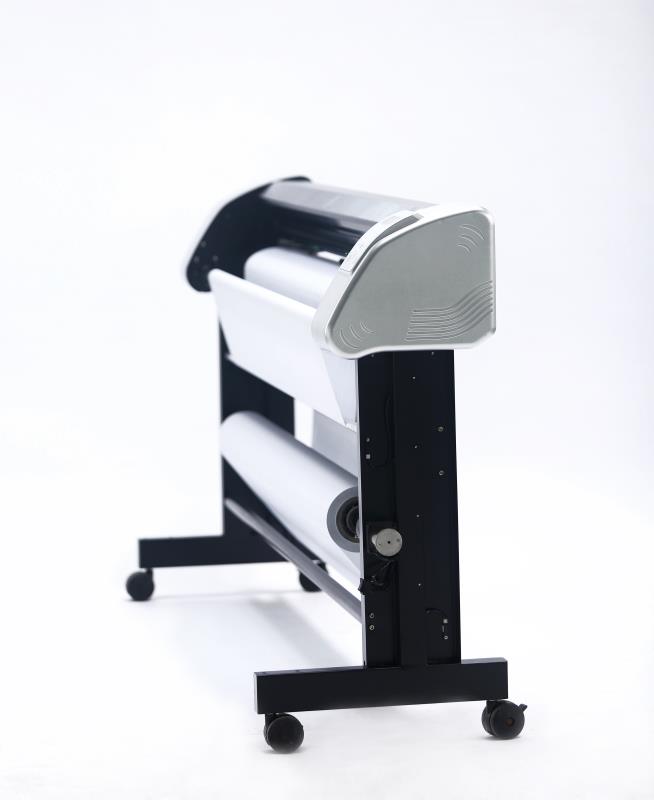 Fabric cutting machine hardware evaluation